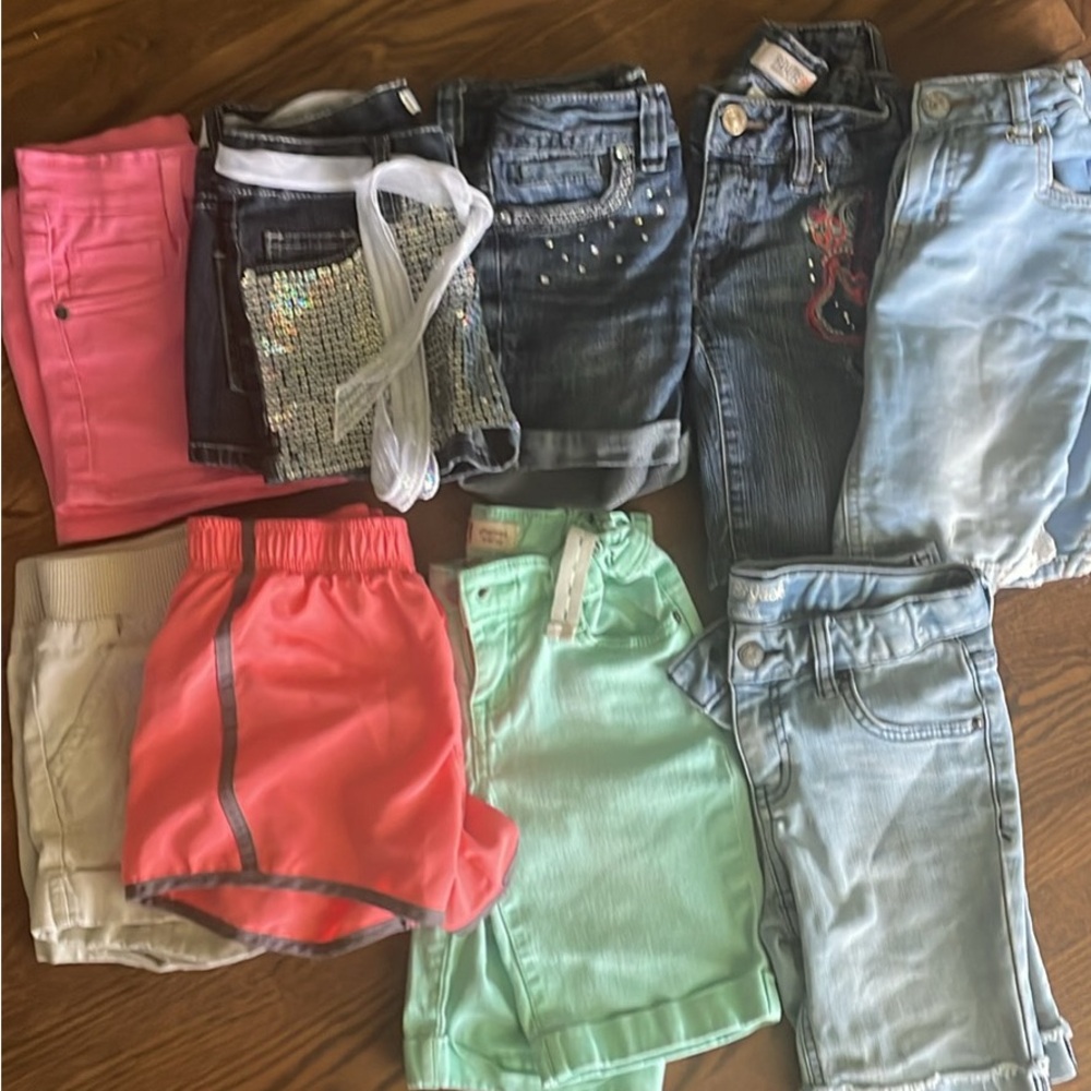 Lot of 9 Girls Shorts - Size 7/8